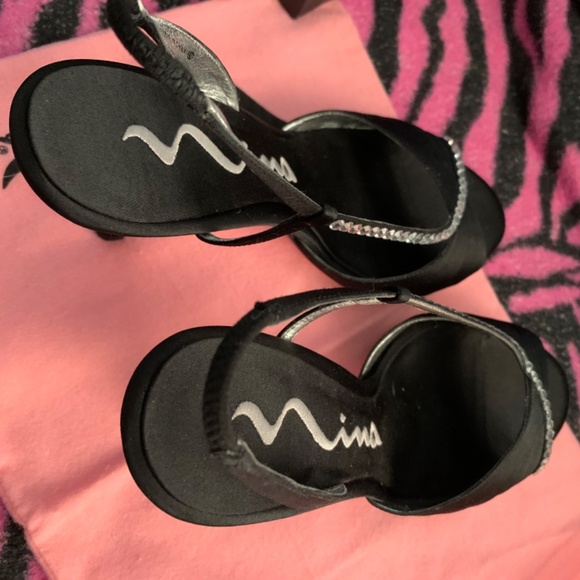 Vergone - Nina Black Statin Open Toe Heels - Picture 8 of 16